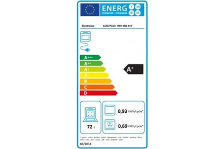 Four Electrolux encastrable pyrolyse COE7P31V Série 700, Sense Cook, 72 litres